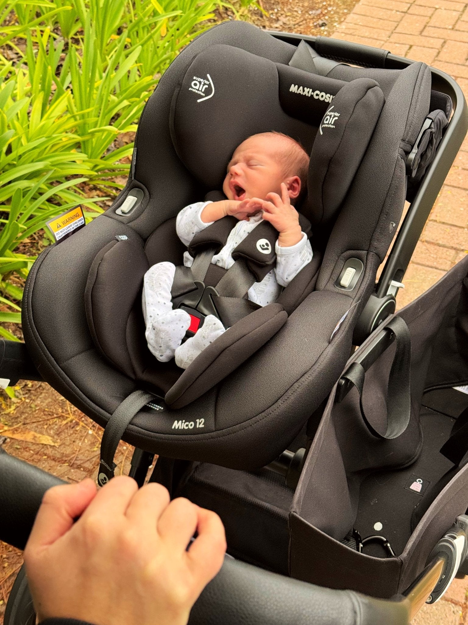 Maxi cosi car seat attachments best sale